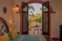 Puerto Vallarta South Shore Villa - Ocean & Los Arcos Views!