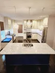 Comfortable and conveniently located. - Apartments