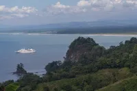 Million dollar Sunset Views and centrally located in Manuel Antonio