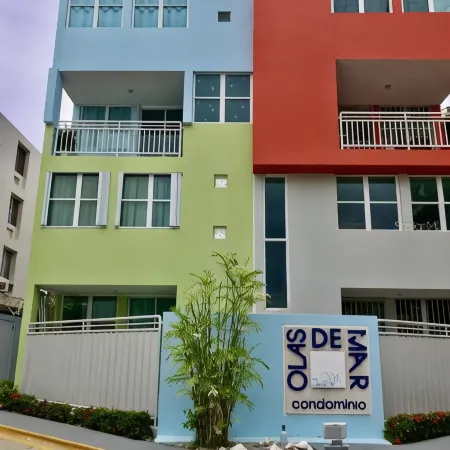 Walk to beach & Kioskos, close to rainforest, cold air, free parking