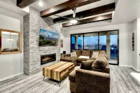Modern Accessorized 3-Bedroom - 4-Star