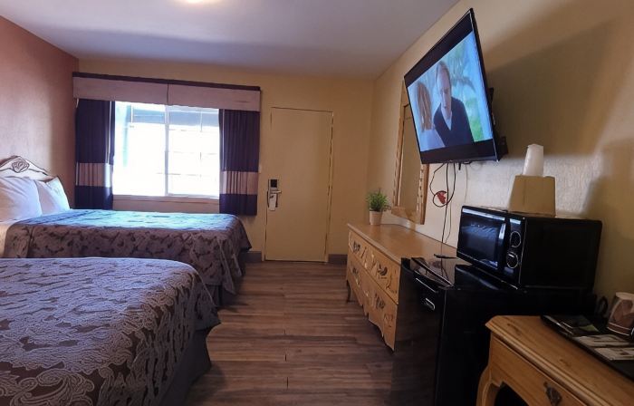 Lakeview Inn