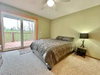 Golf Course View Sleeps 12 3 Bedroom w/Loft Better Than Any Motel. - WiFi