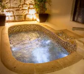 Cantera 10 Hotel Boutique - Bathtub