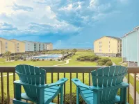 Updated Oceanview Surf City Condo with Pool and Private Beach access - 4 étoiles
