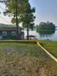 What a view of our beautiful Lake Jordan. This cabin is sure to charm you . - 2-Sterne