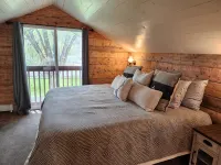 Beautiful 5 bedroom home w/ access to hot tub/pool 25 mins to Glenwood or Vail! - 5-Star