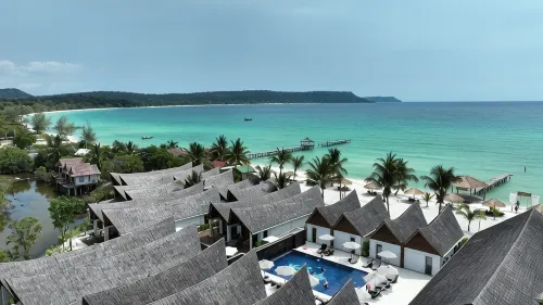 Golden Beach Resort - С бассейном