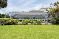 2026 Season  Sale  Executive Pool Home~Minutes to Beaches, Marina, Preserve - Jacuzzi