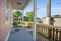 Cottage Row: Daphne - 4-Star