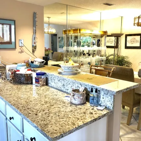 Bob's Beach Condo in Bella Vista by Jupiter beach!