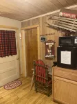 Mountain Cabin walking distance to Park and Brewery. Level off street parking. - シャレー