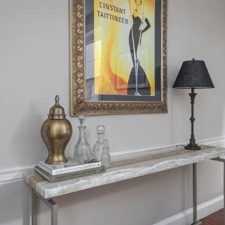 Step into History: Charming Fells Point Retreat