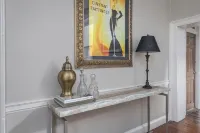 Step into History: Charming Fells Point Retreat - Holiday bungalows