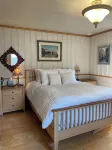 Aspen Ridge Chalet Walk to downtown Truckee and Safeway private hot tub dog ok - 3-نجوم