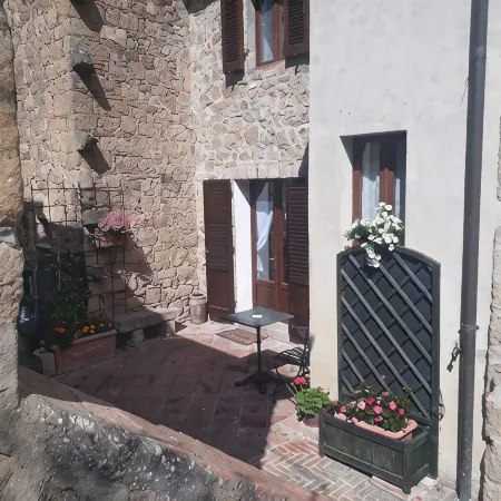 "Il Focolare" Superior Apartment in Monticchiello