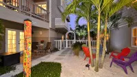 Lovebirds' Retreat - Steps to Siesta Key Public Beach - - 4-Sterne