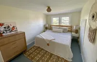 Egg Harbor Getaway. Close to it all: Town, beach, Fun Park etc pet friendly! - 3-Star