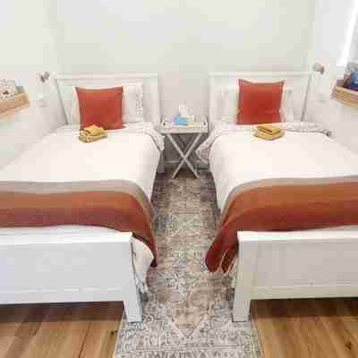 New cosy guesthouse in Parramatta with parkingNear transport/uni/stadium/museum Rooms