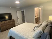 Cheerful  NEW Executive Home with office-Meridian - 3-Star