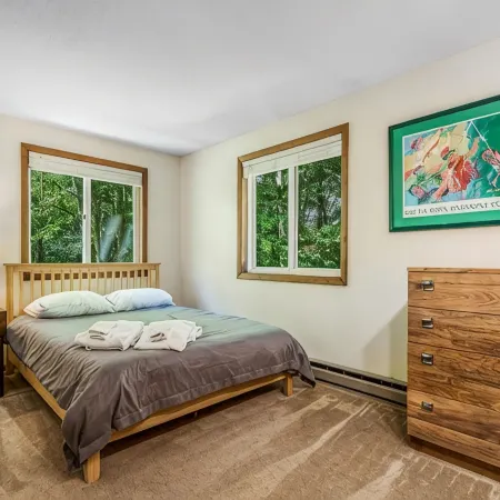 4BR/3BA ★ hot tub, sauna, billiards, A/C, & grill!