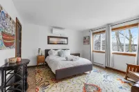 Penthouse in Browne’s Addition – 3Br/3BA, Views, Sauna, Two Balconies, 2,400 SF, - شرفة
