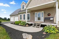 Beautiful and Secluded getaway on 10 acres - Wi-Fi