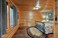 Muskie Ridge- beautiful and rustic 3 bedroom cabin near the Chippewa Flowage. - 4-Star