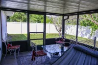 Cozy Palm Bay accommodation - واي فاي