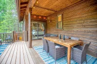 Cardinal Landing Cabin in Torreon w/AC, Furnished Deck, Grill & Firepit - Alppimaja