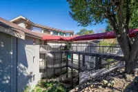 CASTAWAY on Lake Hamilton - 3 bedroom with boat slip - Boutique