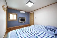 Samcheok Noran Pension - Parkplatz