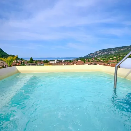 Hotel Eden Garda Hotels in Garda Town