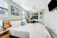 Cozy beach house - 5 min walk to the beach (Pet-Friendly - บังกะโล