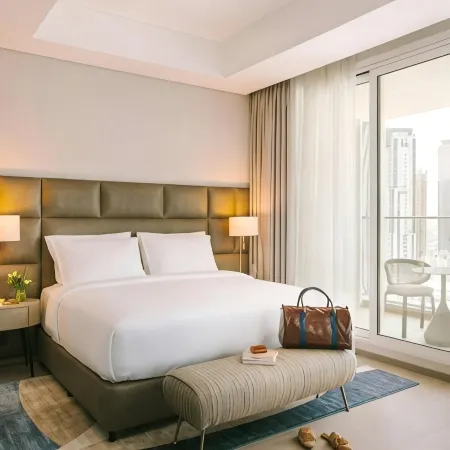 Aura Suites Downtown