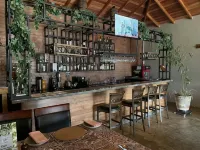 Bamboo Boutique Hotel - С баром