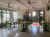 Coron Visitors Hotel - vue sur la montagne