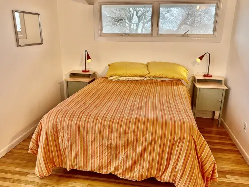Montauk beach house, all amenities. Walk to town or beach. - 2-Star
