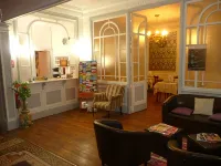 Hôtel Riviera - 2-Star