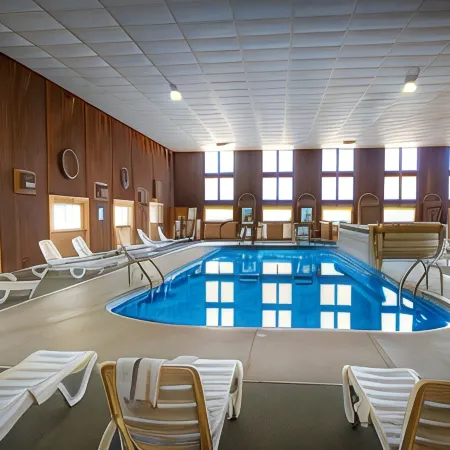 Carriage House Country Club