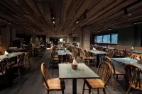 Aparthotel AnyosPark Mountain & Wellness Resort - Breakfast