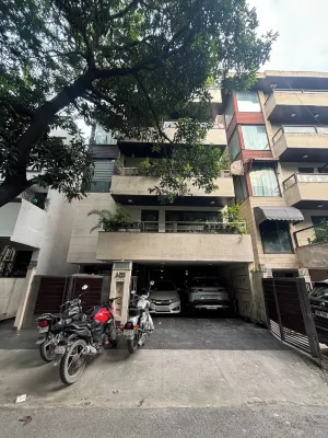 Fortune Home Service Apartment 3BHK M112 - Apartments