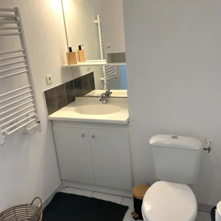 Apartment Pessac- Ideal location
