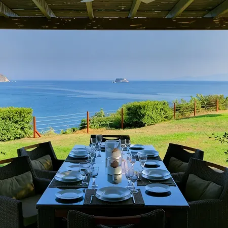 Monambeles Villas