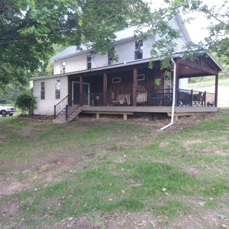 Newly Renovated 5 Bedroom Pet Friendly House in Keuka NY. First Floor Ensuite
