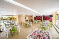 Hotel Maria del Carmen - พร้อมระเบียง