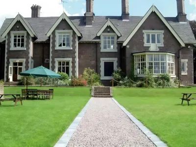 The Hunting Lodge Hotels in Loughborough