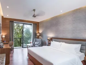 The Rosefinch Sarovar Portico