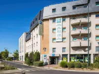 Ibis Budget Saint-Gratien Enghien-Les-Bains Hotels near Hippodrome d'Enghien-Soisy