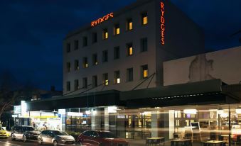 Saint Kilda Beach Hotel, an EVT hotel - Formerly Rydges St Kilda